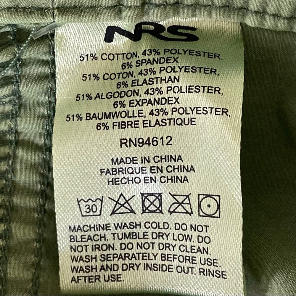 SOLD NRS Guide Wear Belted Olive Canyon Shorts Mens Size 36 - Picture 8 of 8